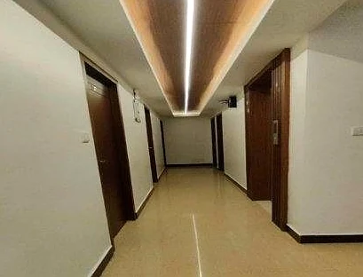 Corridor at Hotel Royal Luxe in Thousand Lights West